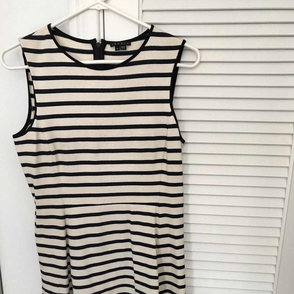 Theory black and white dress size 6